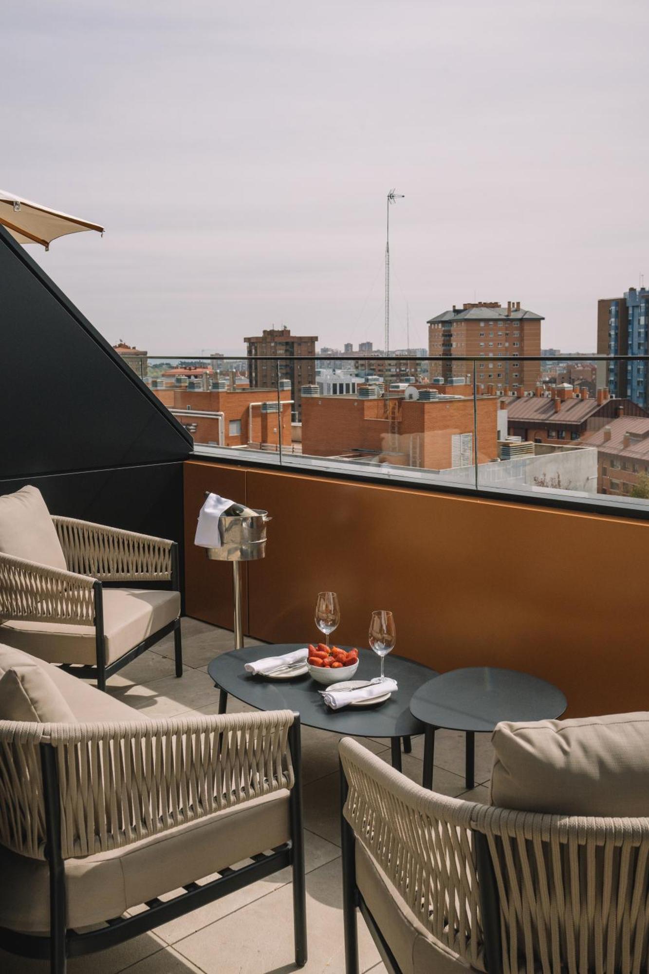 Hotel Pinar Plaza Madrid Dış mekan fotoğraf